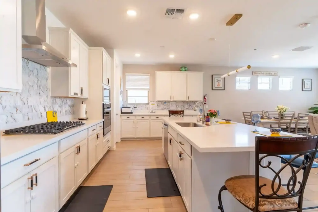 living area and dining area of assisted living facility in queen creek Arizona